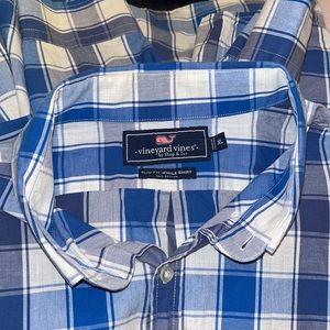 Vineyard Vines Blue and White Plaid Casual Button Down Shirt
